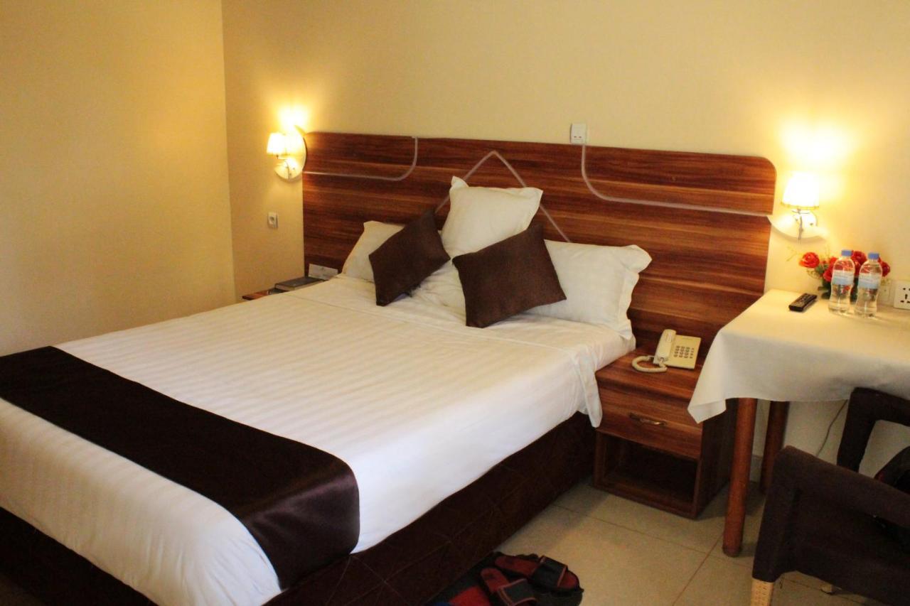 Dereva Hotel Rwamagana ภายนอก รูปภาพ